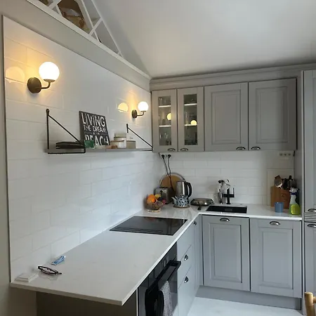 Miniluksus & Parveke Puuvillassa Huvilapuistossa