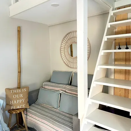 Miniluksus & Parveke Puuvillassa Huvilapuistossa * 汉科