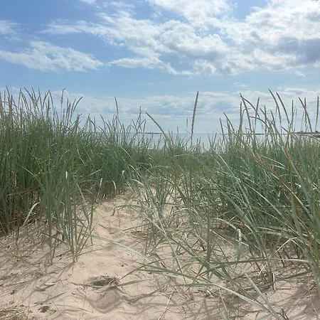 Miniluksus & Parveke Puuvillassa Huvilapuistossa