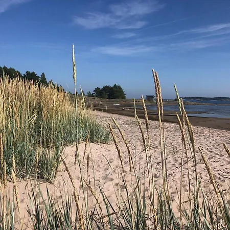 公寓 Miniluksus & Parveke Puuvillassa Huvilapuistossa